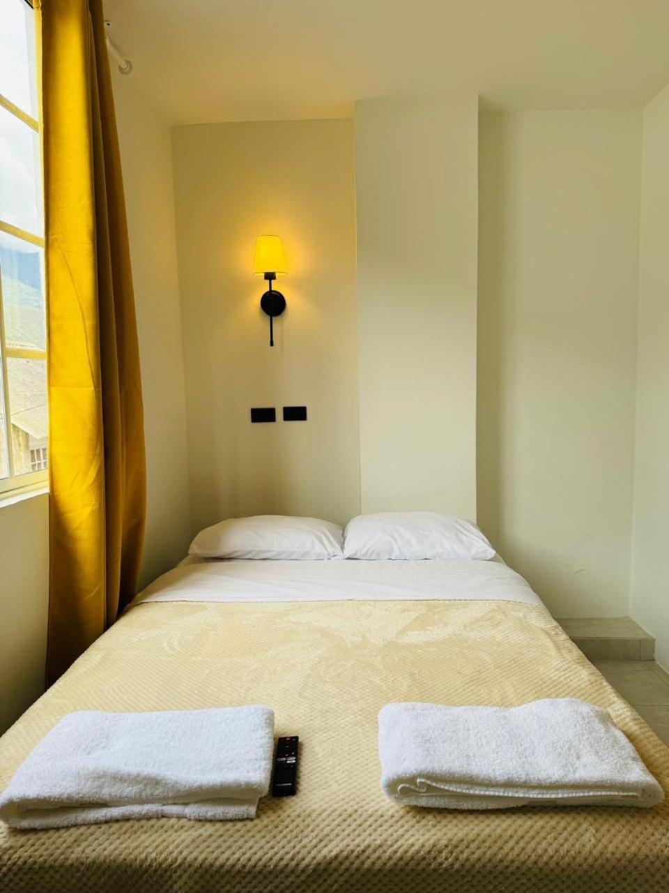 Hotel Bombay Baños Exteriör bild